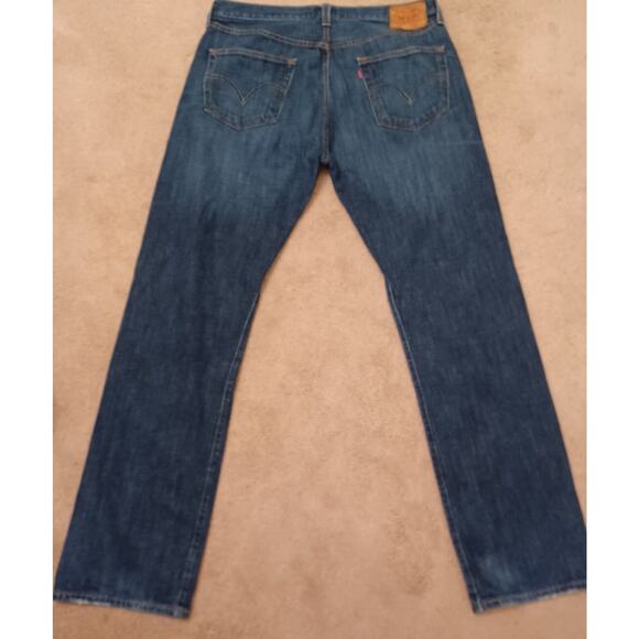 Levis 501 Jeans Mens 36 X 34 Blue Medium Wash Button Fly - Picture 3 of 7